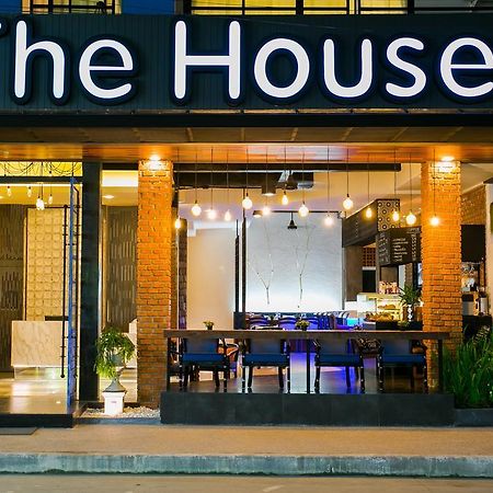 The House Patong Hotell Exteriör bild